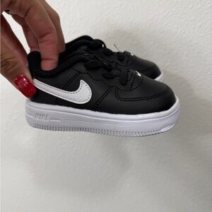 Nike Kids Black and White Sneakers